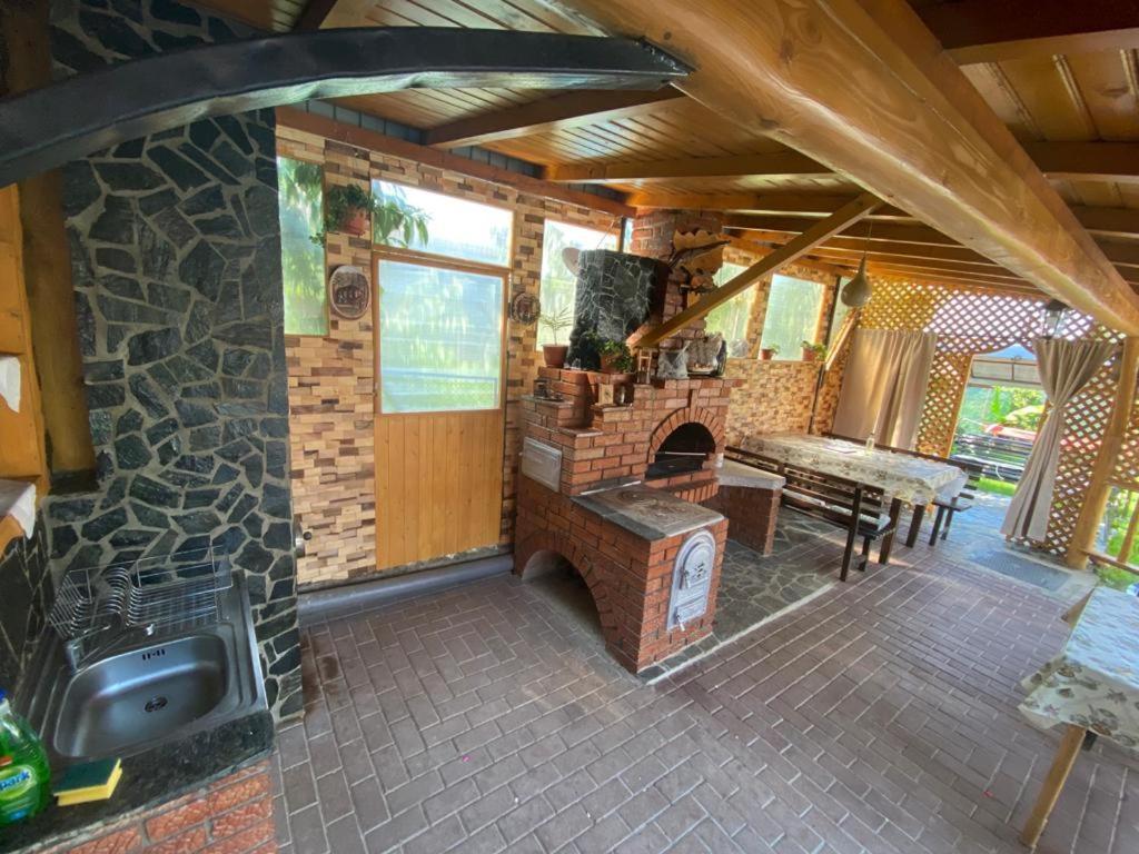 Casa Diana-Maria Apartment Curtea De Arges Bagian luar foto